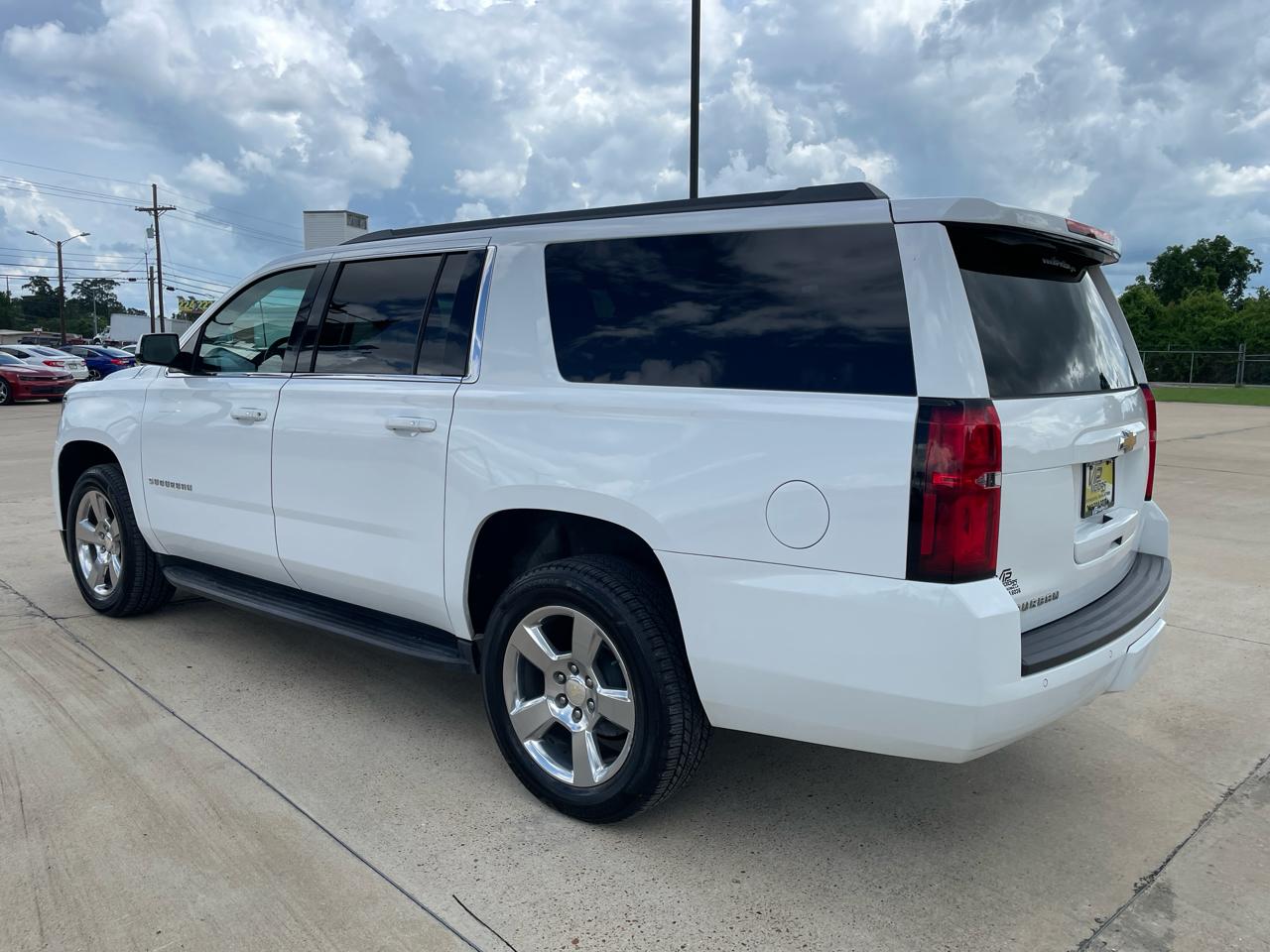 Chevrolet Suburban 2WD 4dr 1500 LT 2019