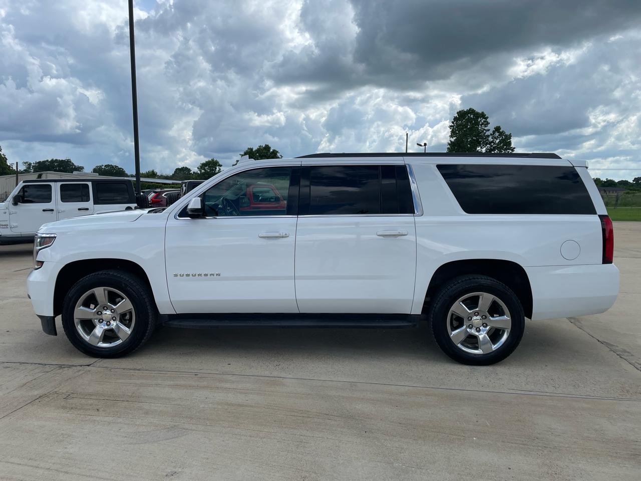 Chevrolet Suburban 2WD 4dr 1500 LT 2019