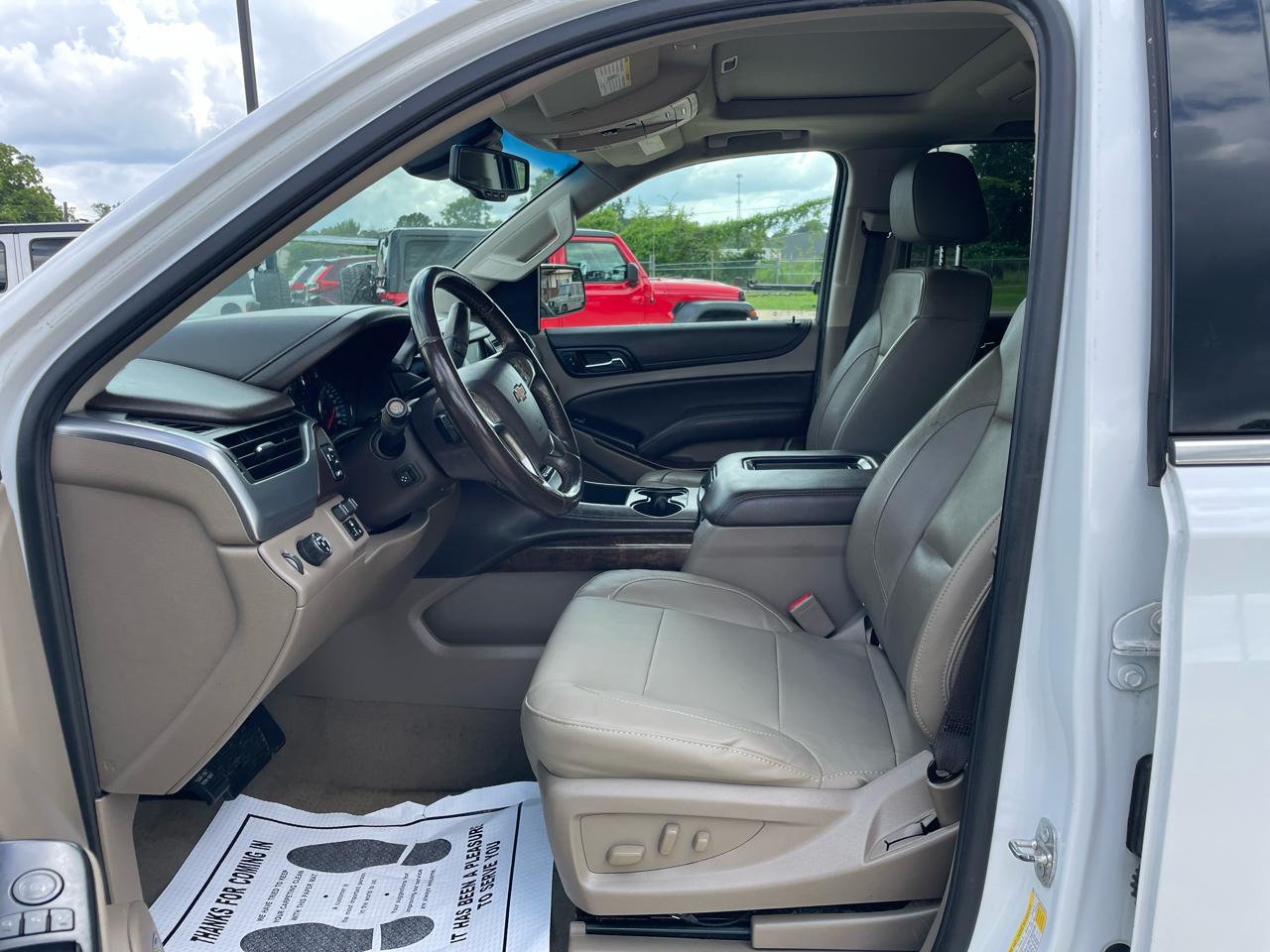 Chevrolet Suburban 2WD 4dr 1500 LT 2019
