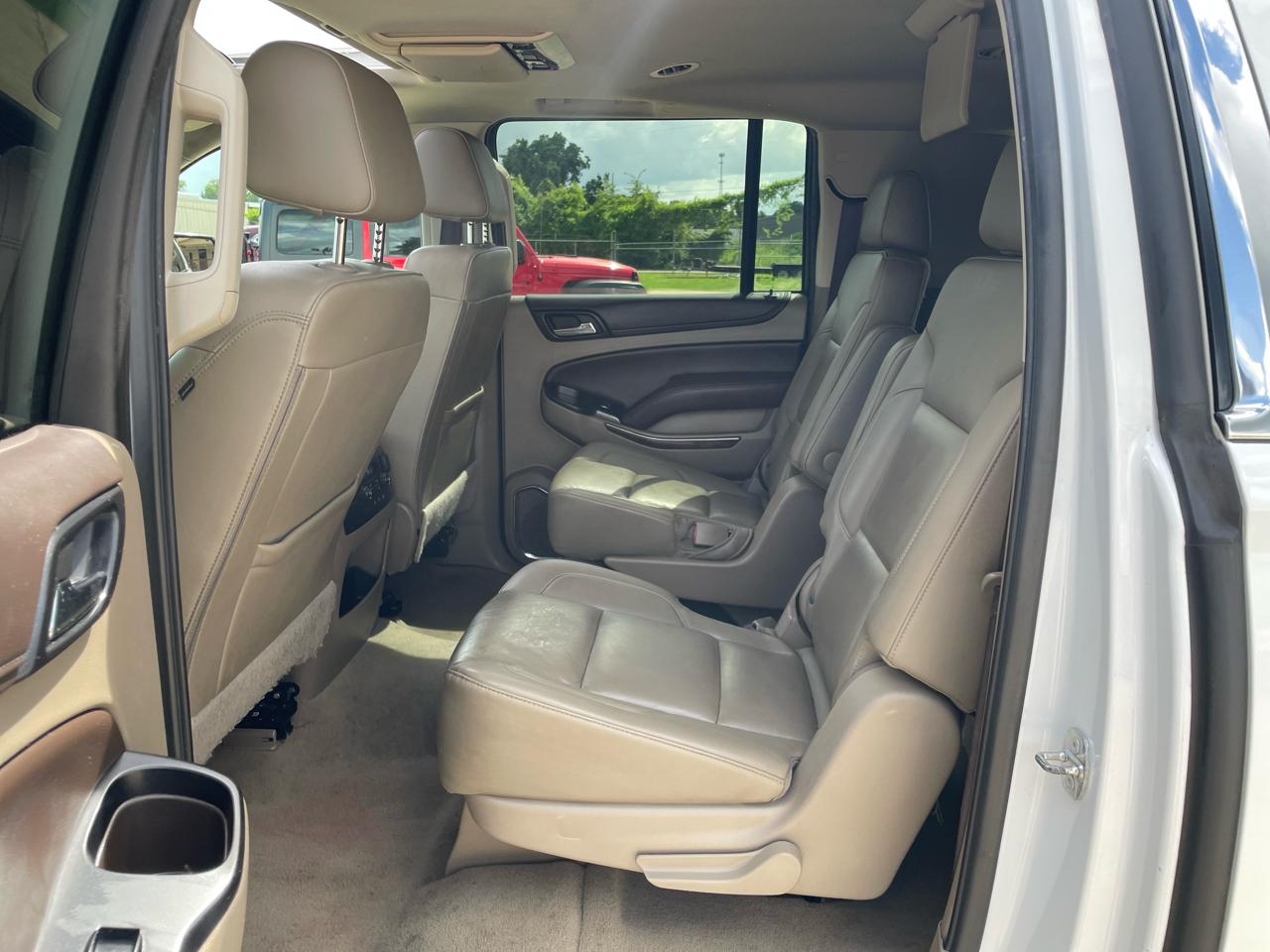 Chevrolet Suburban 2WD 4dr 1500 LT 2019