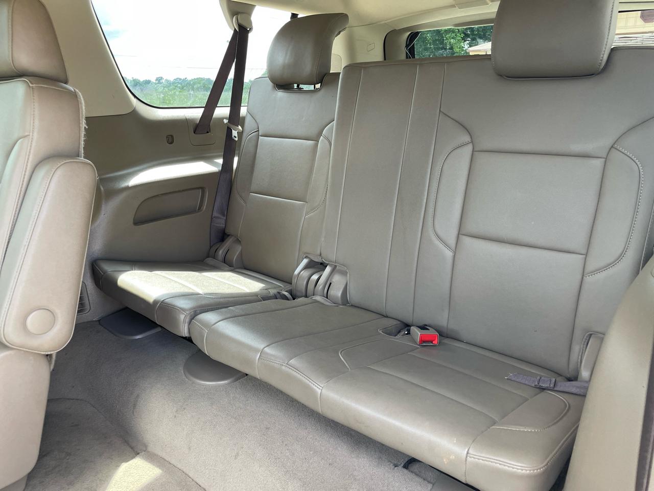 Chevrolet Suburban 2WD 4dr 1500 LT 2019
