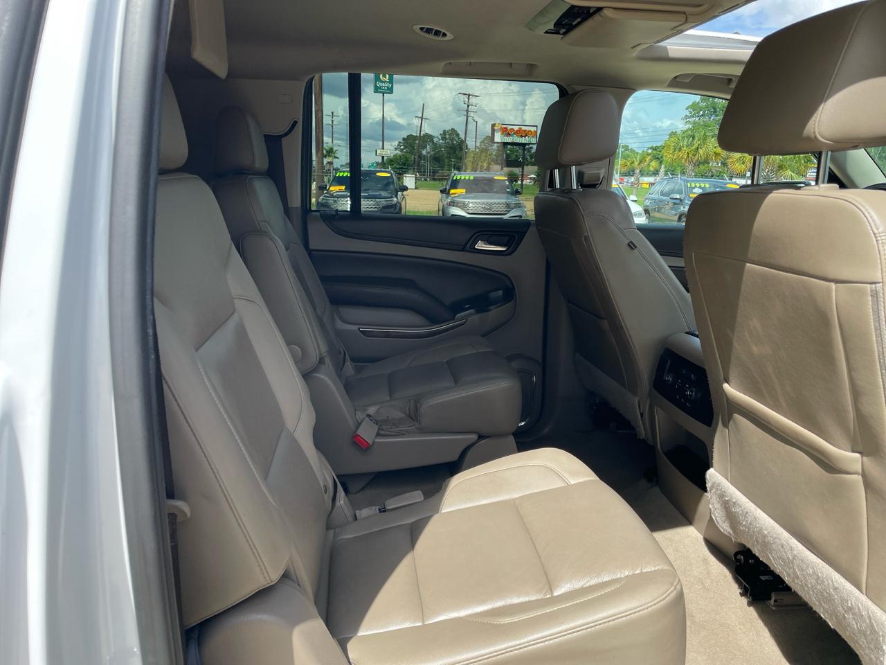 Chevrolet Suburban 2WD 4dr 1500 LT 2019
