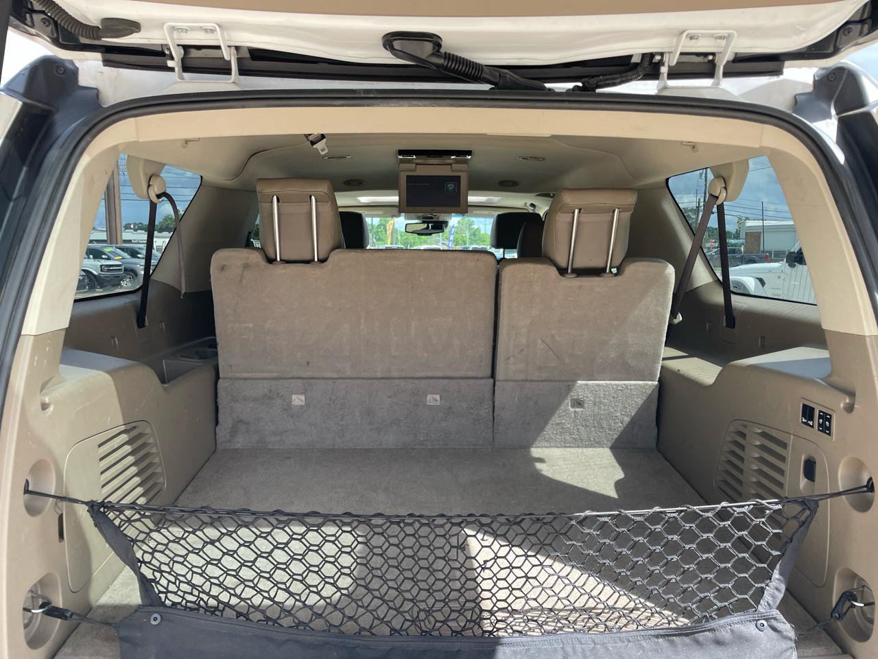 Chevrolet Suburban 2WD 4dr 1500 LT 2019