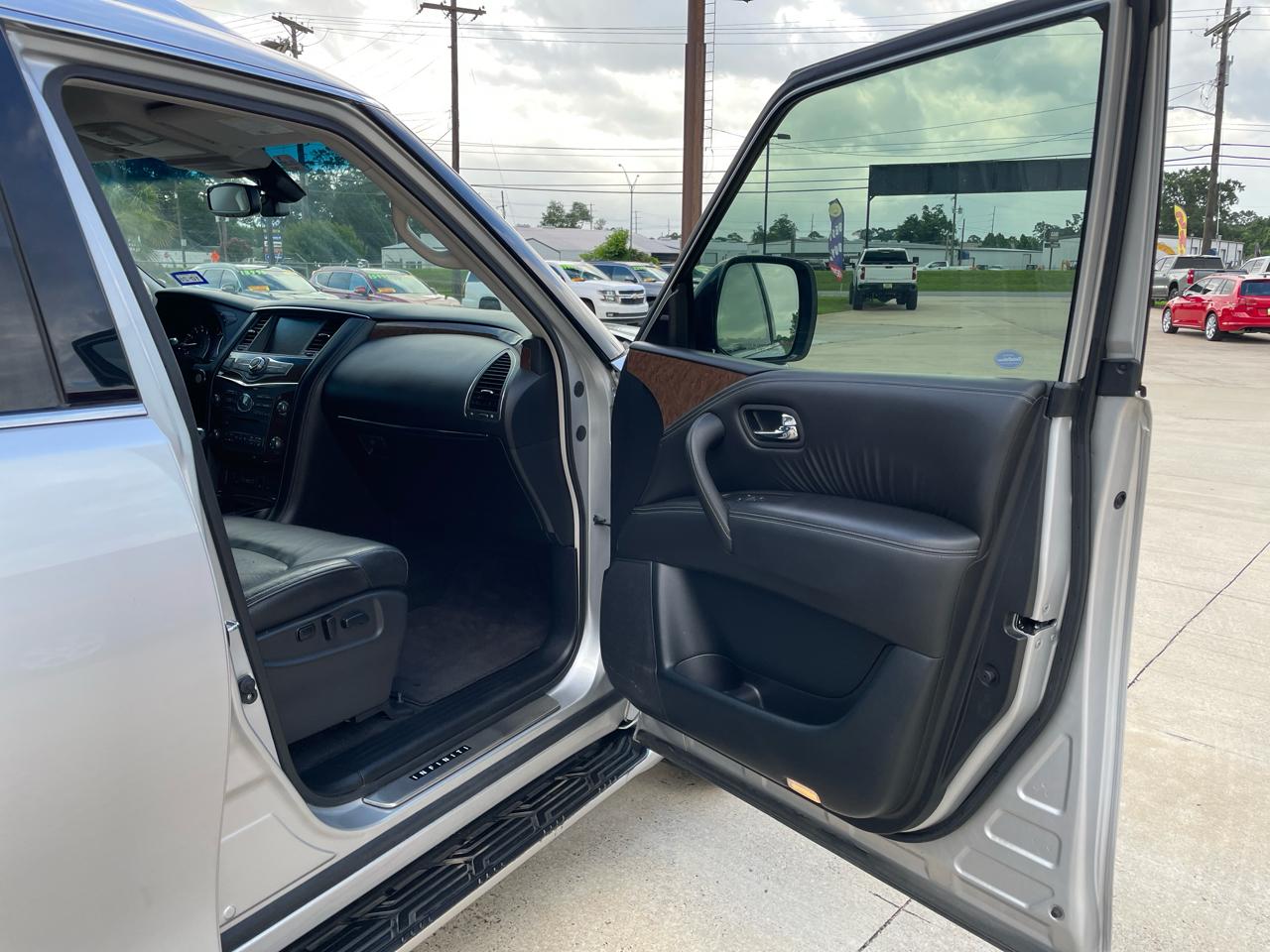 Infiniti QX80 RWD 2017