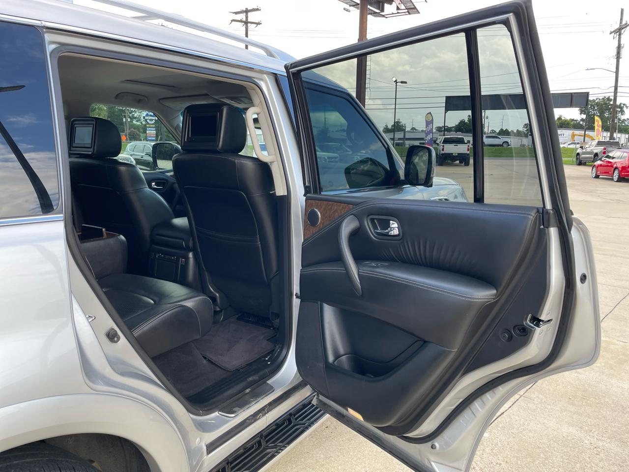 Infiniti QX80 RWD 2017