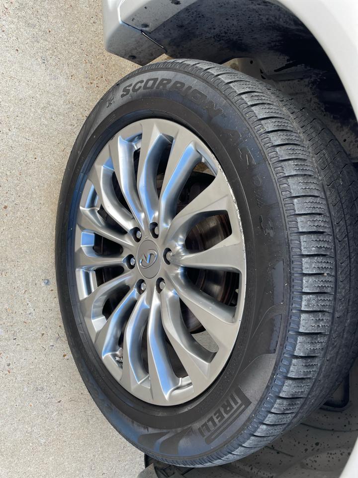 Infiniti QX80 RWD 2017