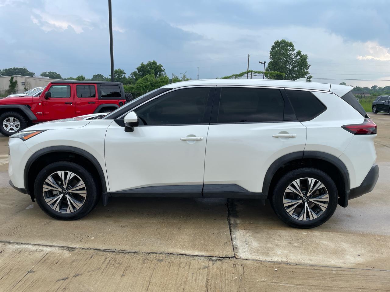 Nissan Rogue FWD SV 2021
