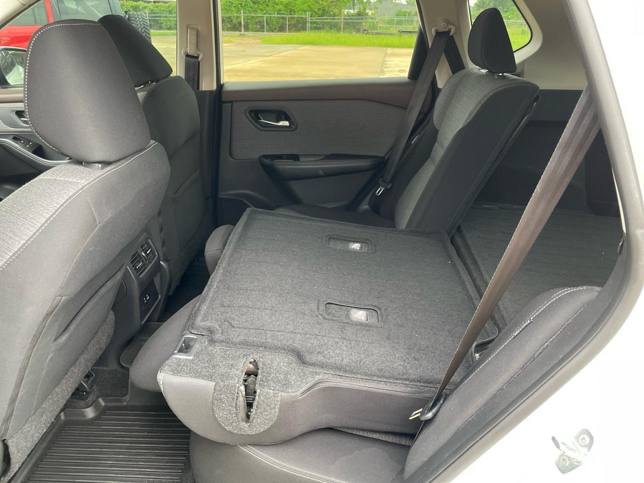 Nissan Rogue FWD SV 2021