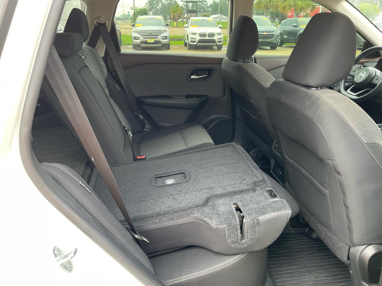 Nissan Rogue FWD SV 2021