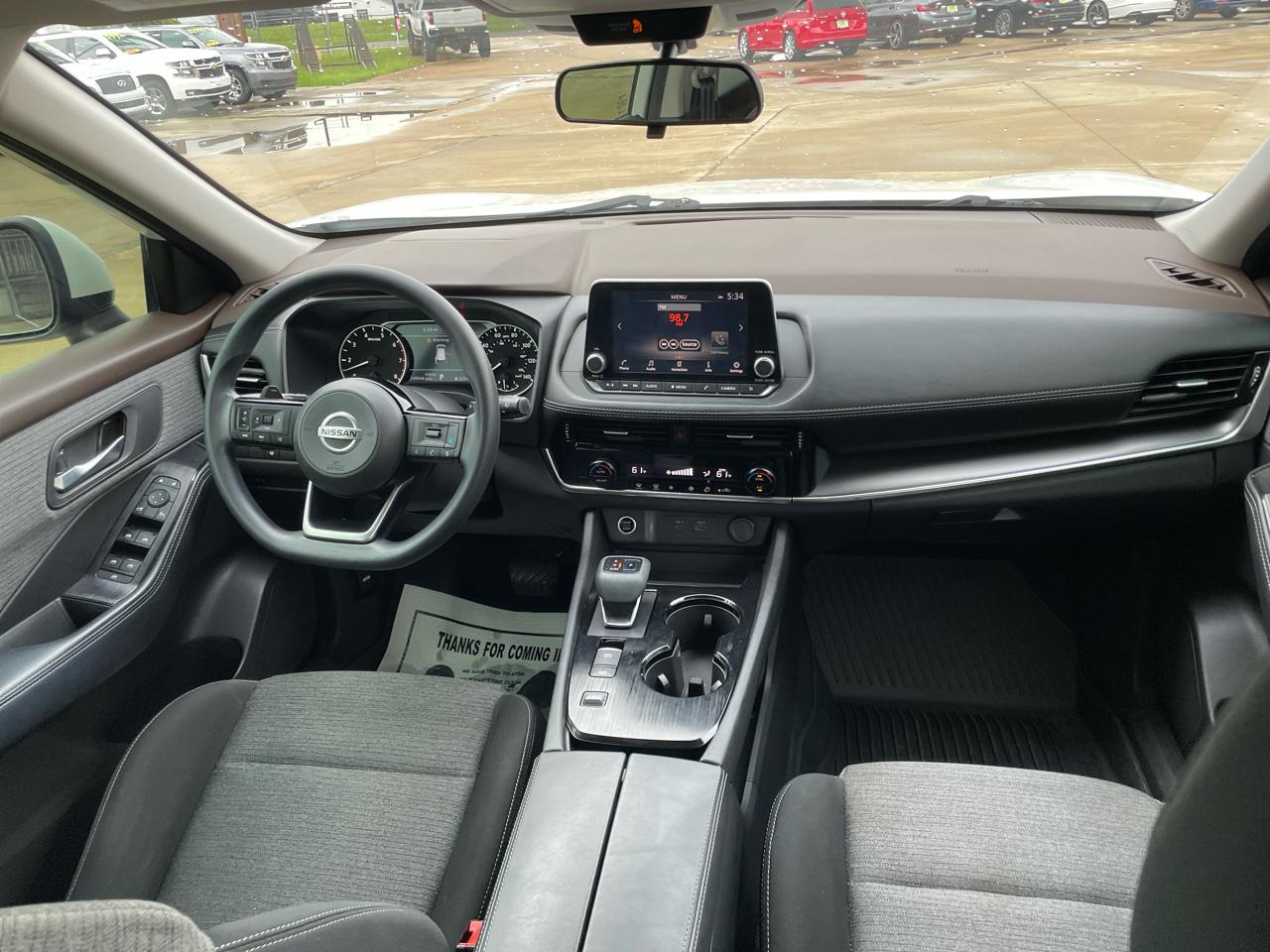 Nissan Rogue FWD SV 2021