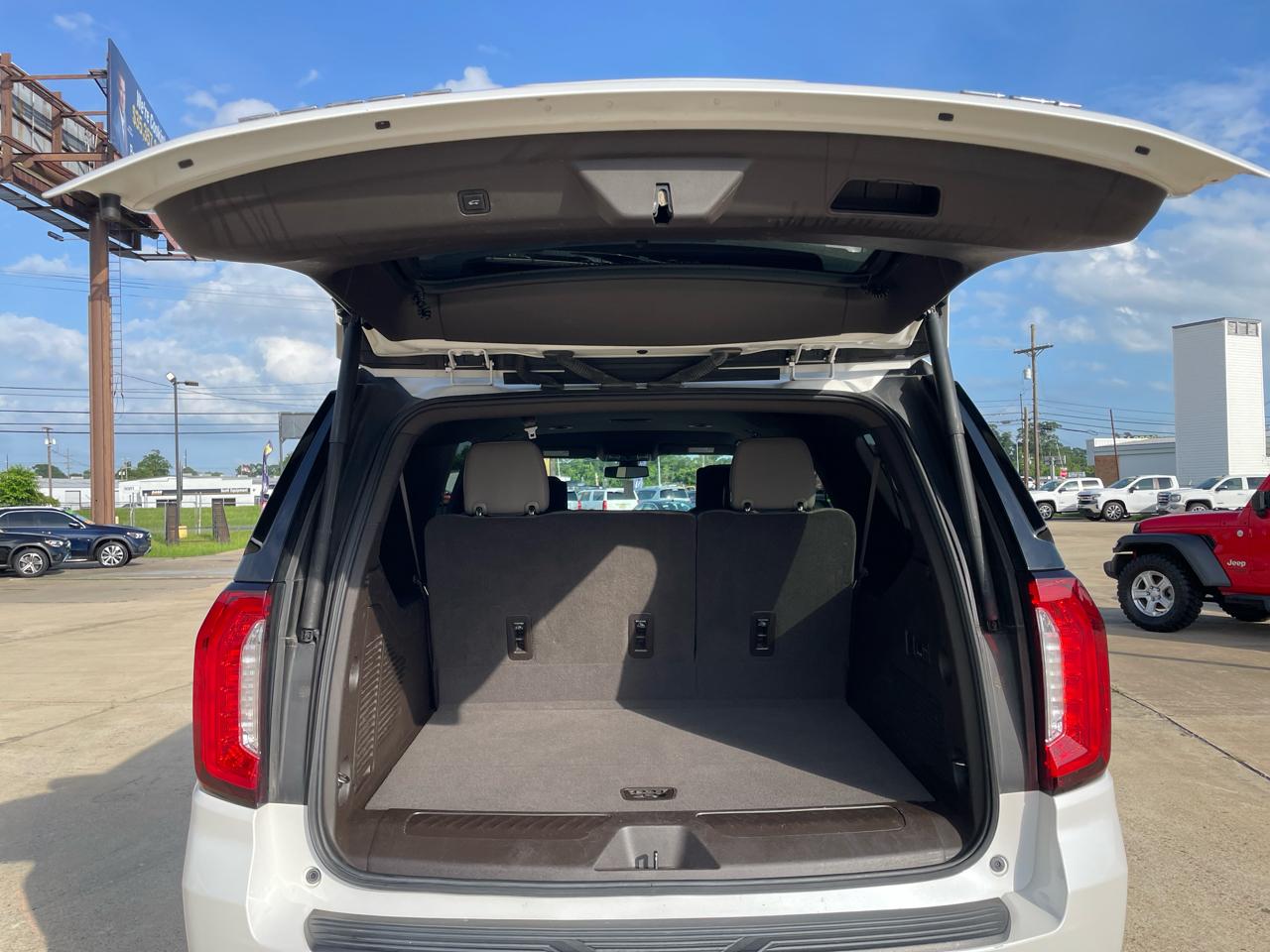 GMC Yukon XL 2WD 4dr SLT 2021