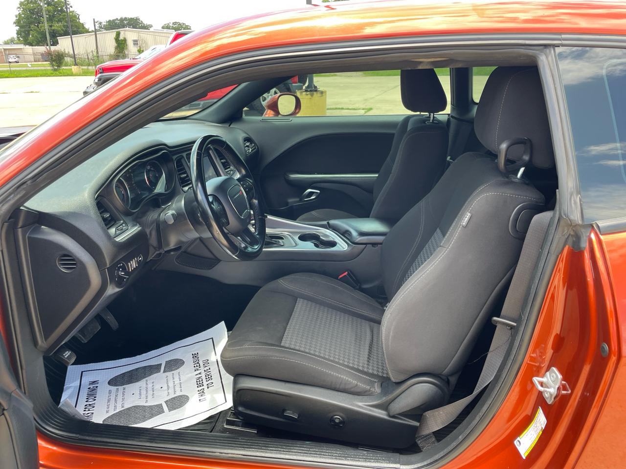Dodge Challenger SXT RWD 2020