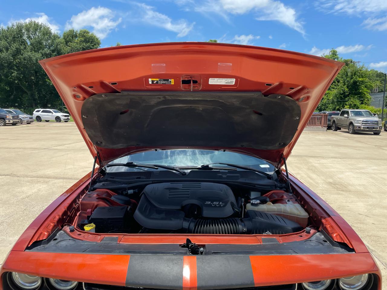 Dodge Challenger SXT RWD 2020