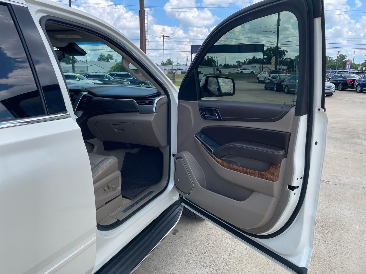 Chevrolet Tahoe 4WD 4dr LTZ 2015