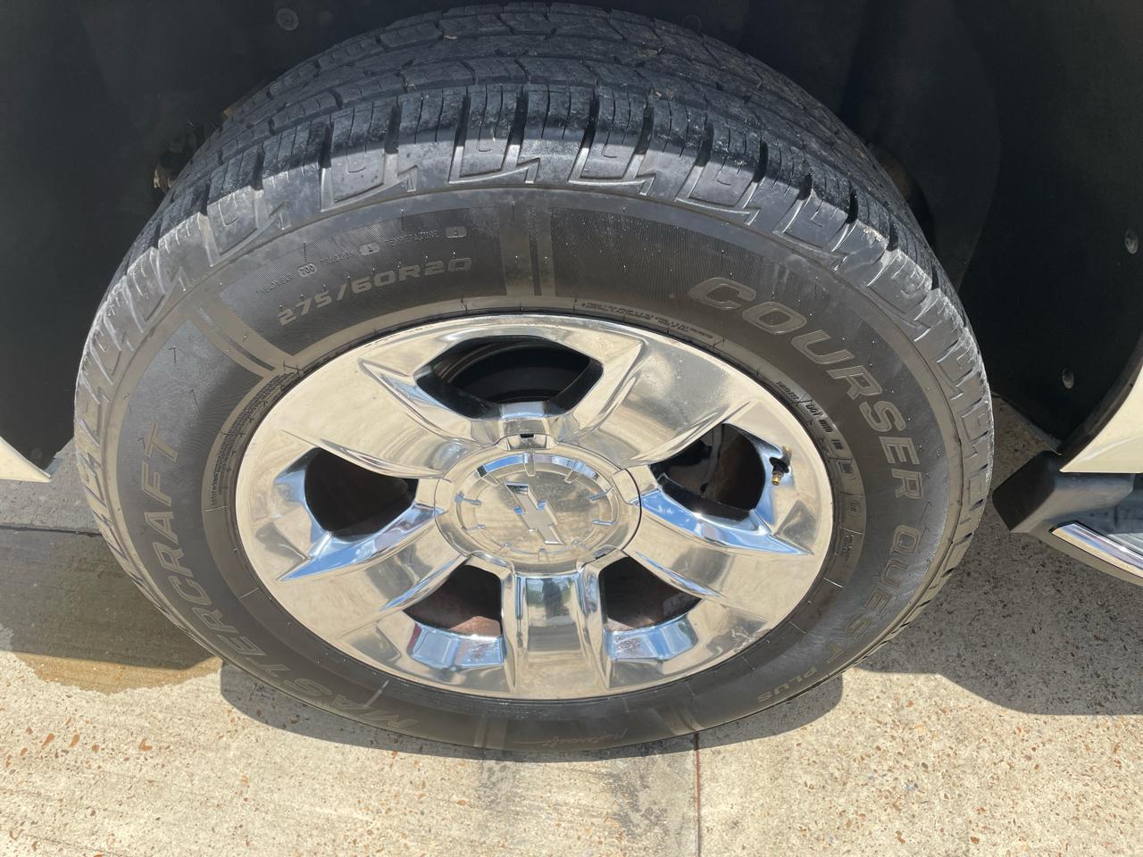 Chevrolet Tahoe 4WD 4dr LTZ 2015