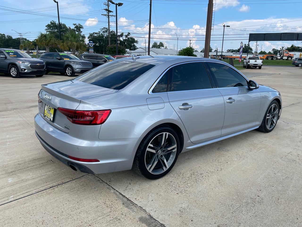 Audi A4 2.0 TFSI Auto Premium Plus quattro AWD 2017
