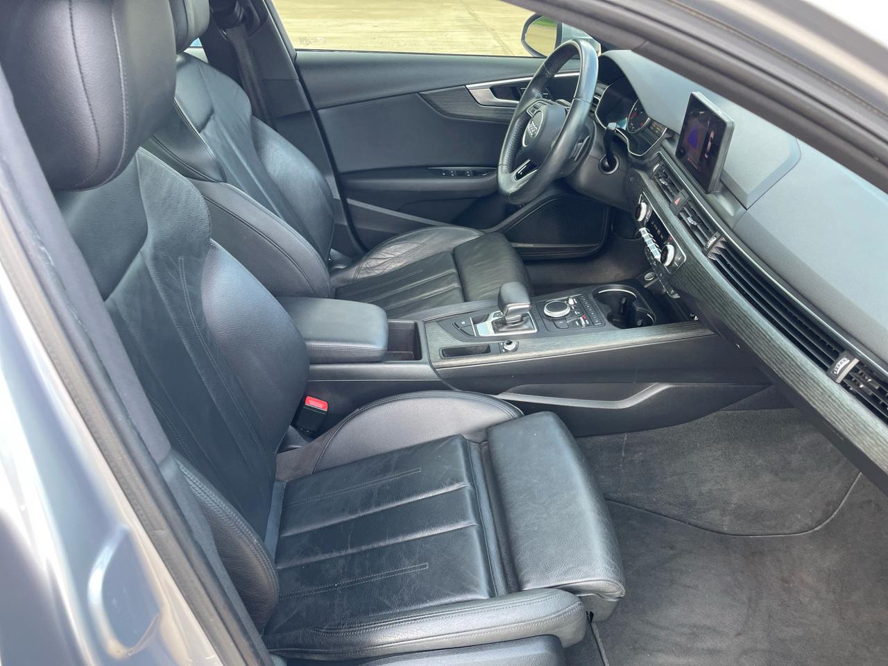 Audi A4 2.0 TFSI Auto Premium Plus quattro AWD 2017