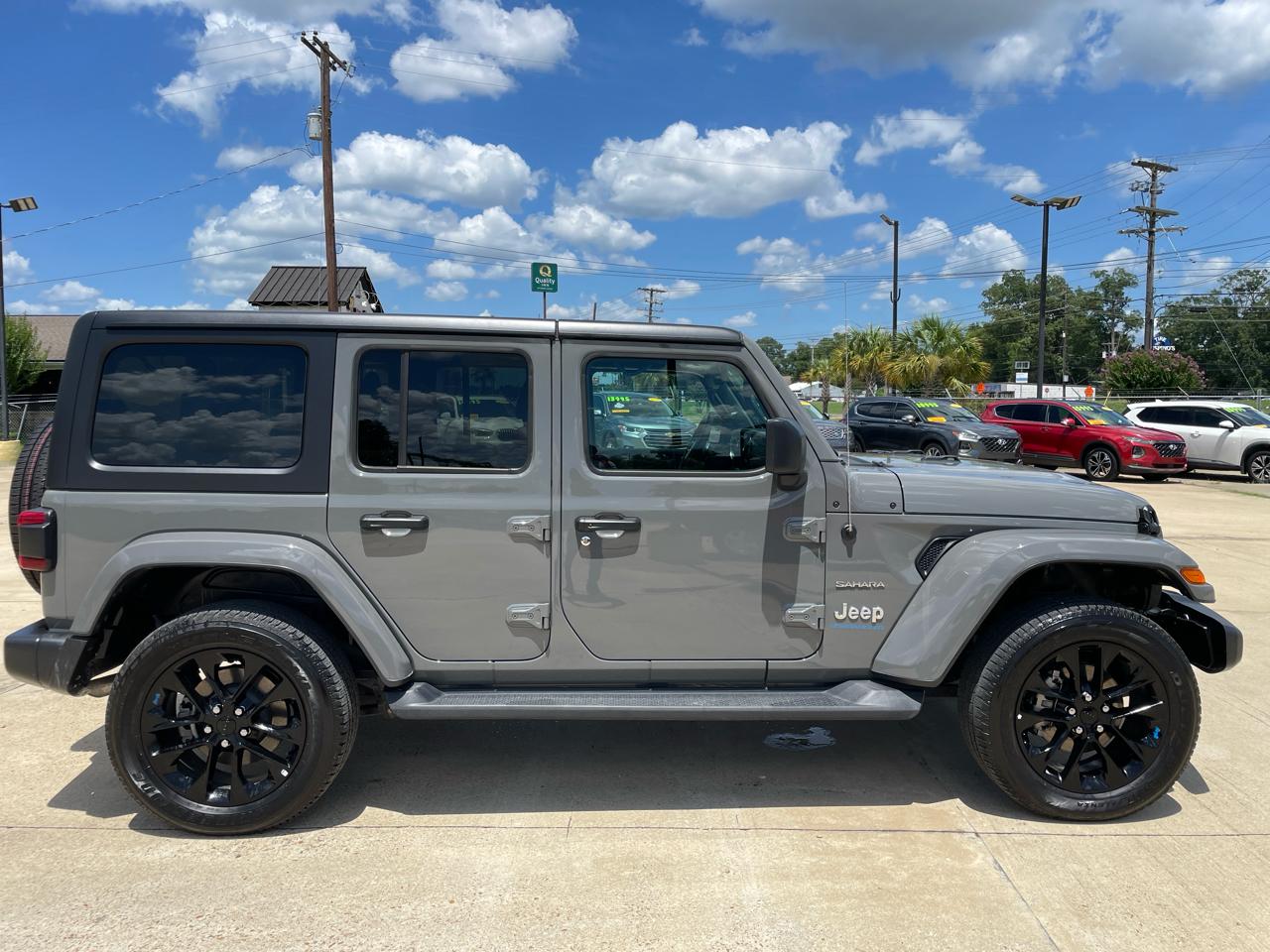 Jeep Wrangler 4xe Sahara 4x4 2023