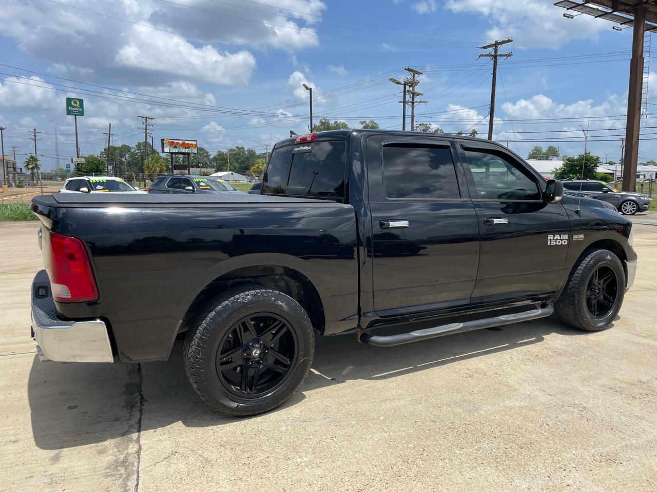 RAM 1500 2WD Crew Cab 140.5" Lone Star 2014