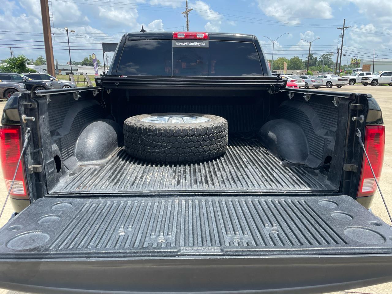 RAM 1500 2WD Crew Cab 140.5" Lone Star 2014