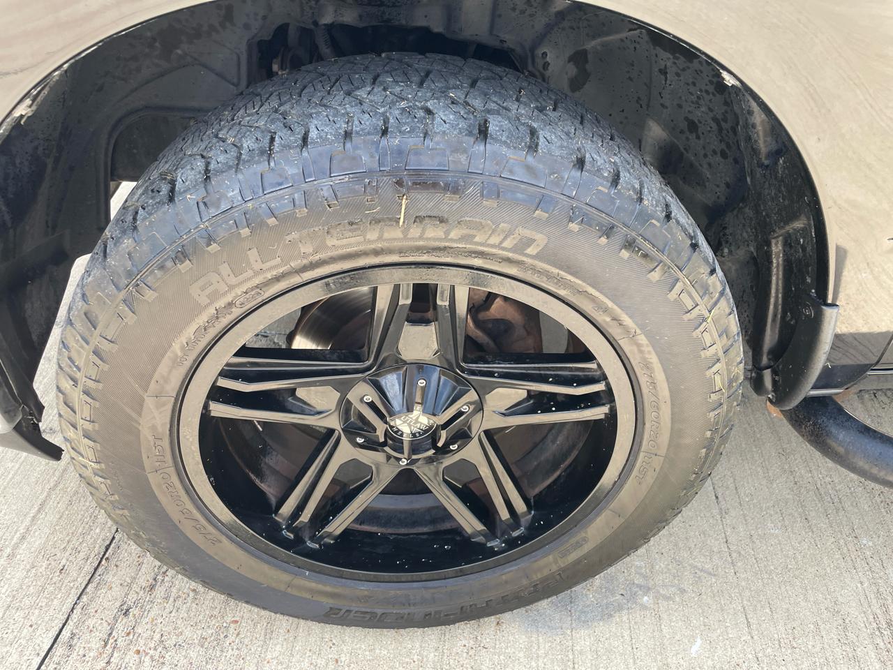 RAM 1500 2WD Crew Cab 140.5" Lone Star 2014