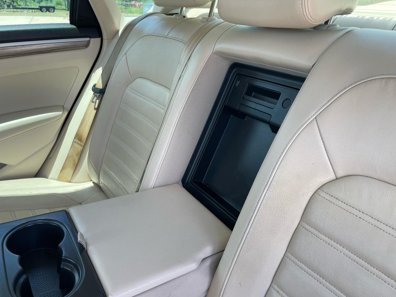 Volkswagen Passat 2.0T SEL Premium Auto 2018