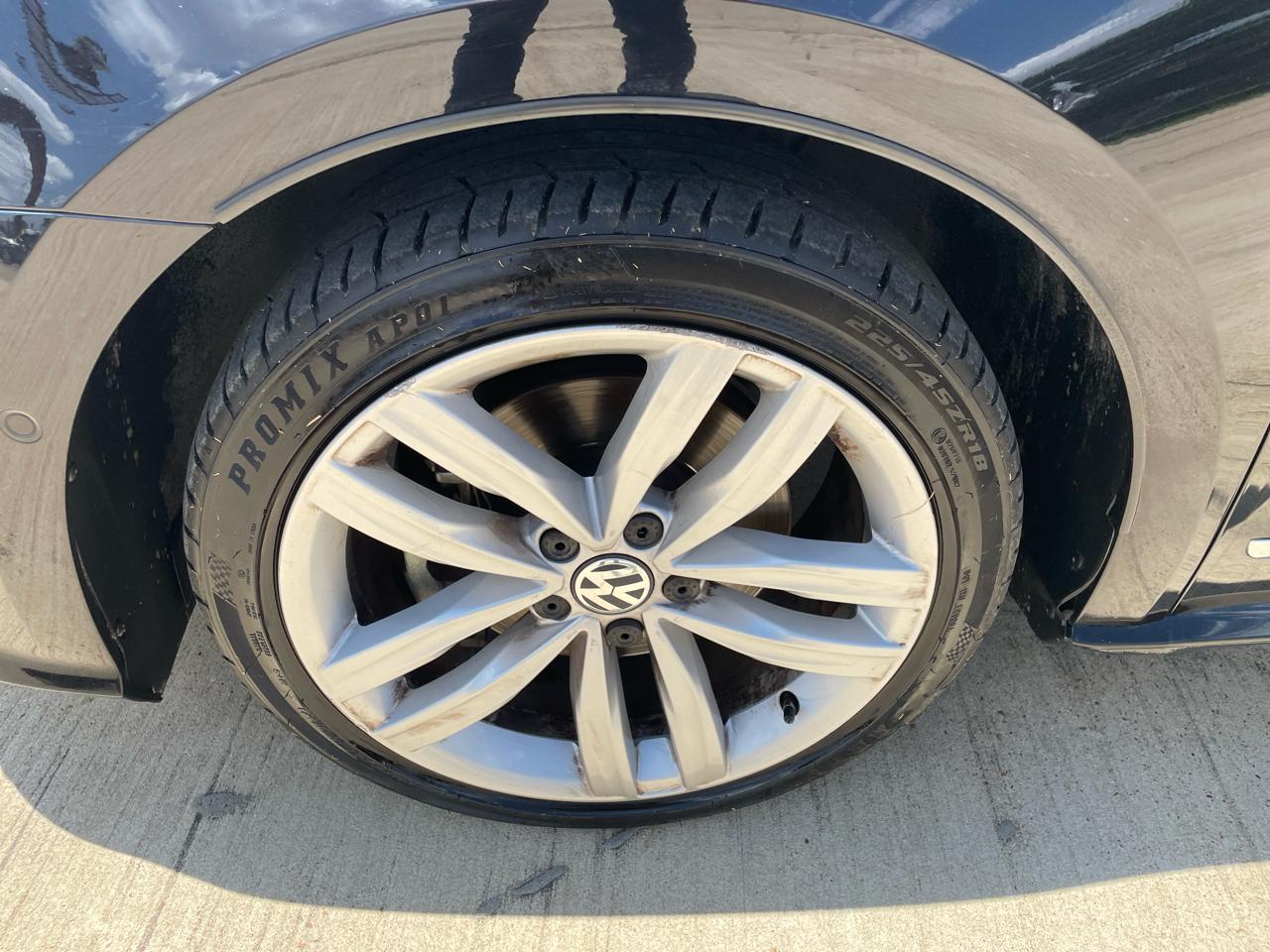 Volkswagen Passat 2.0T SEL Premium Auto 2018