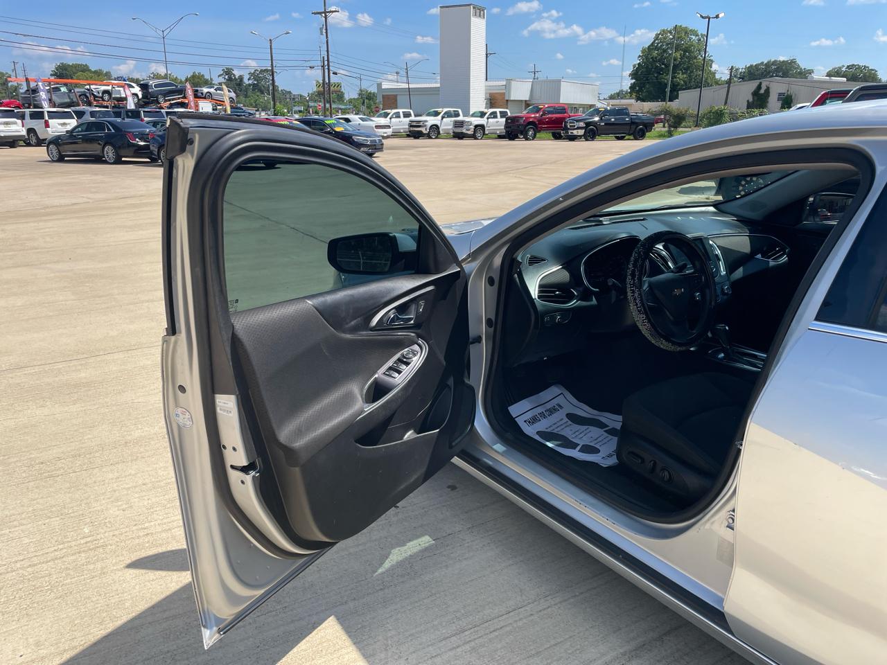 Chevrolet Malibu 4dr Sdn LT w/1LT 2018
