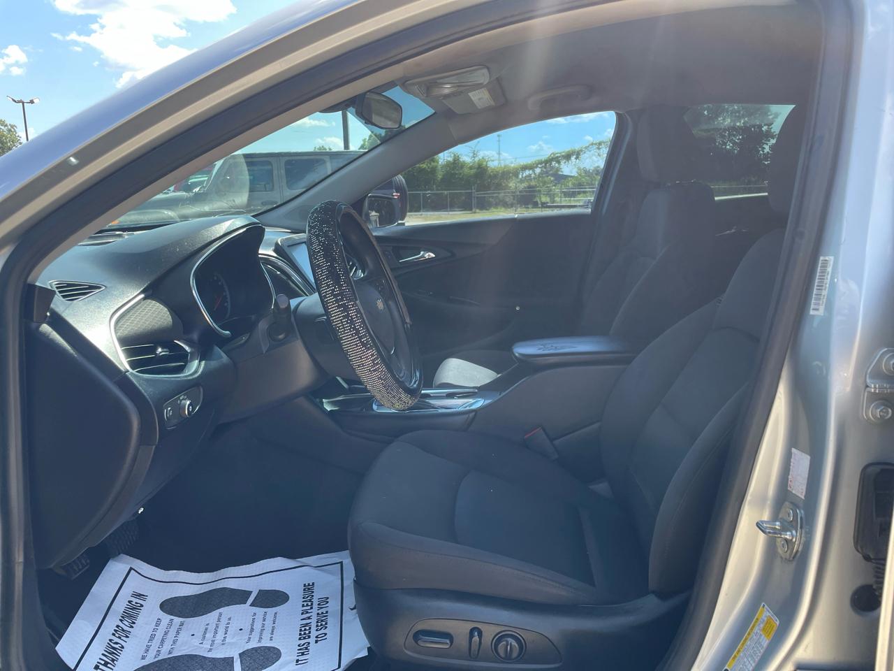 Chevrolet Malibu 4dr Sdn LT w/1LT 2018