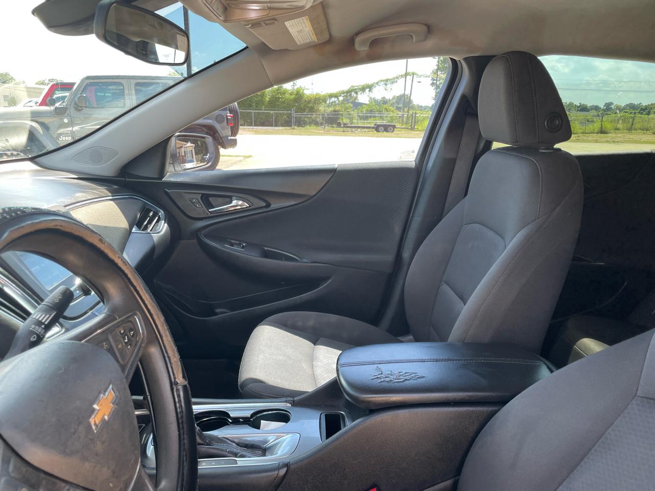 Chevrolet Malibu 4dr Sdn LT w/1LT 2018