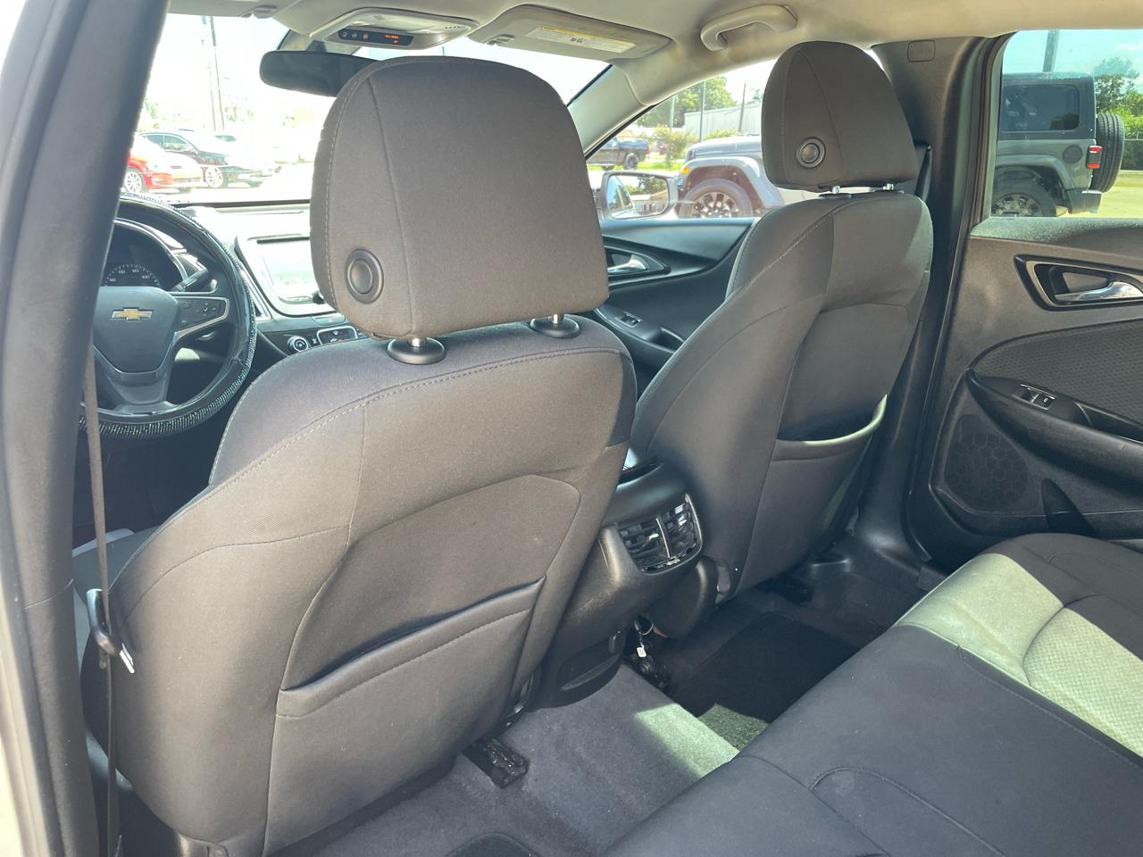 Chevrolet Malibu 4dr Sdn LT w/1LT 2018
