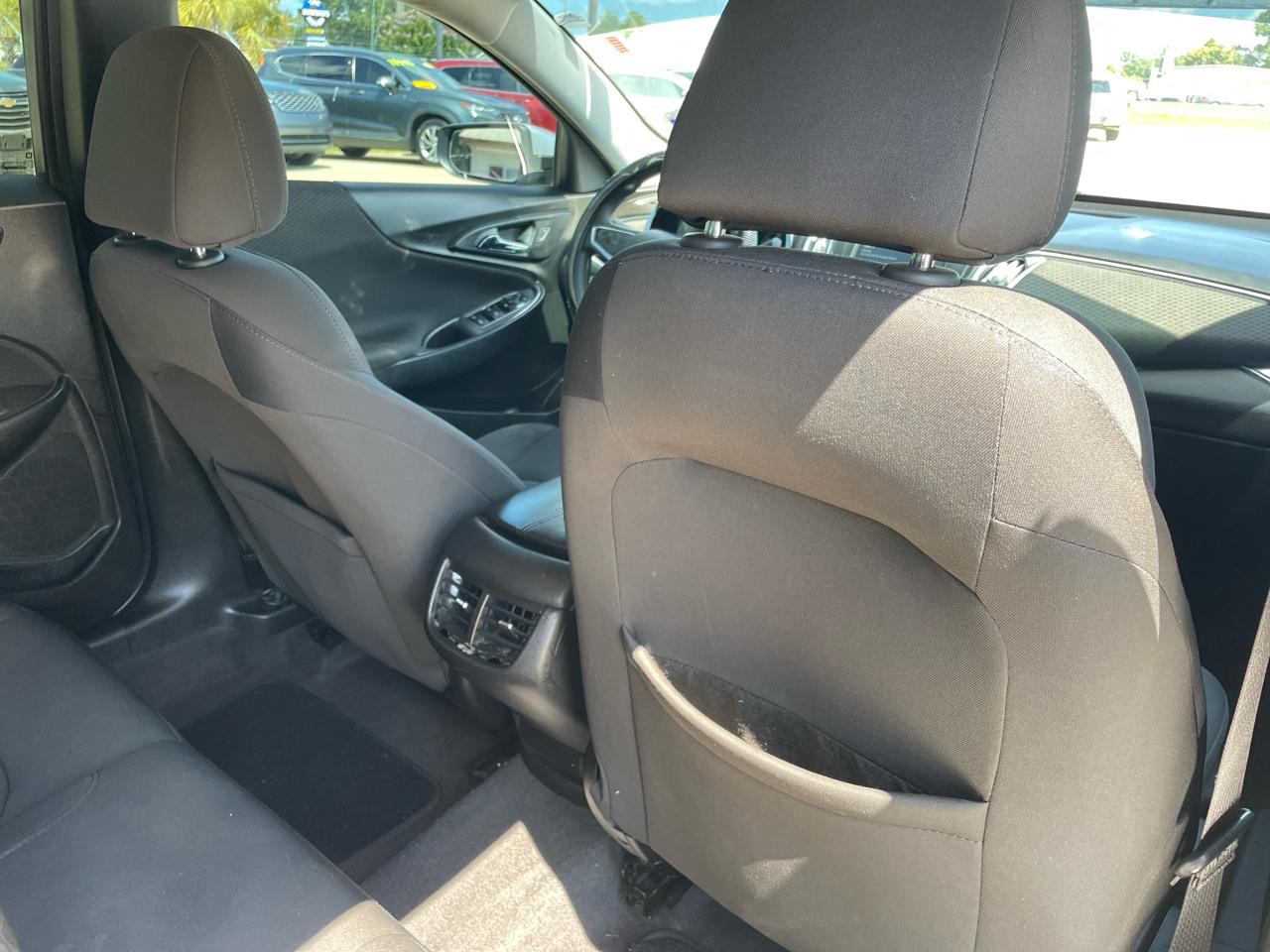 Chevrolet Malibu 4dr Sdn LT w/1LT 2018