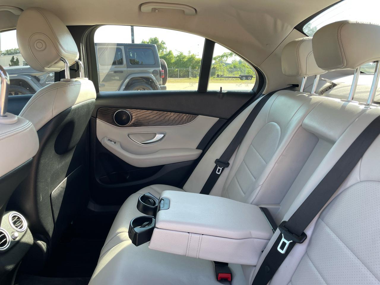 Mercedes-Benz C-Class C 300 Sedan 2017
