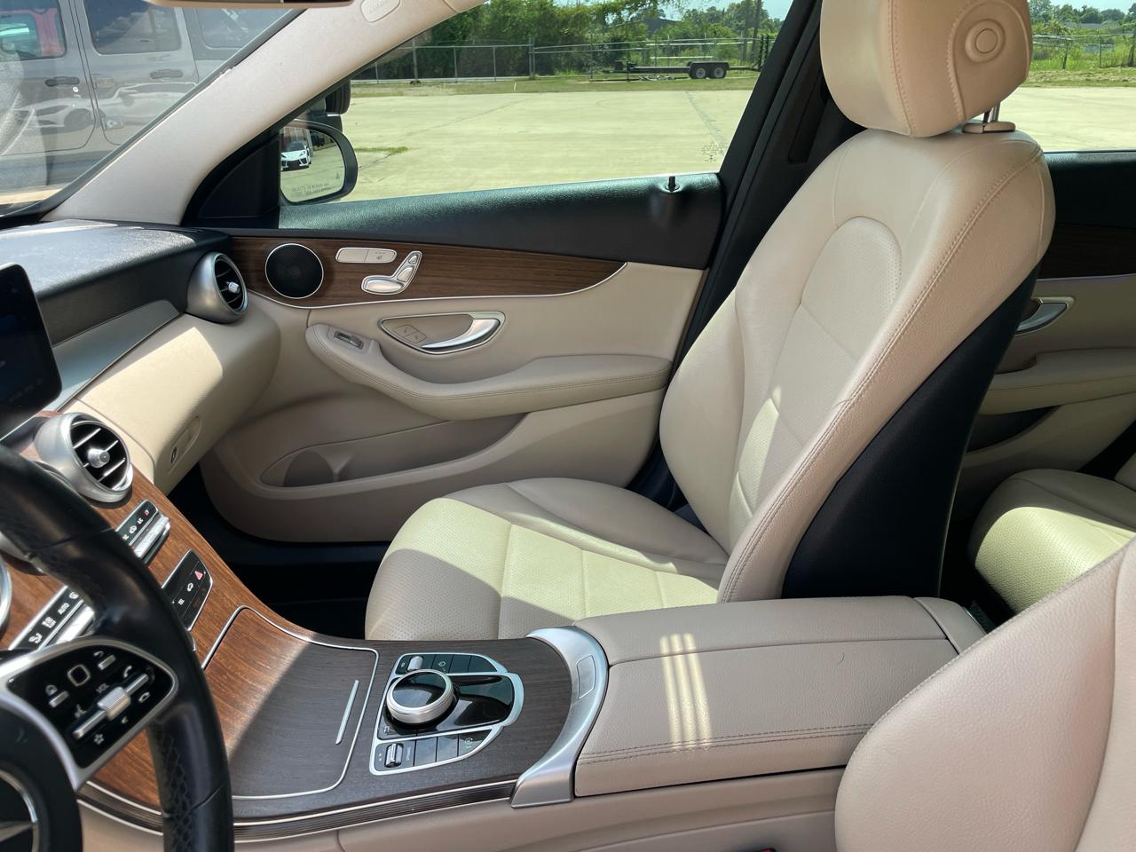 Mercedes-Benz C-Class C 300 Sedan 2019