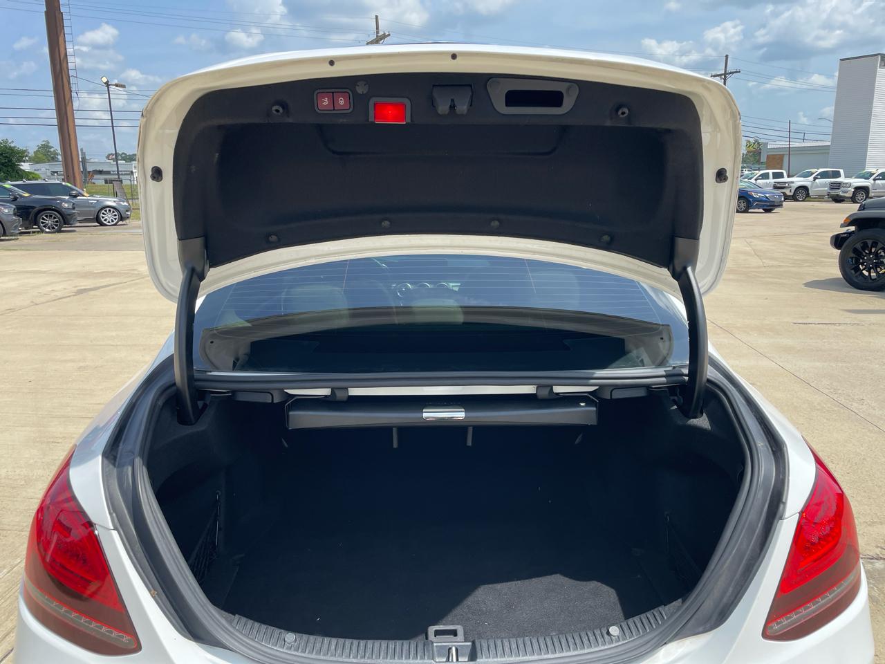 Mercedes-Benz C-Class C 300 Sedan 2019