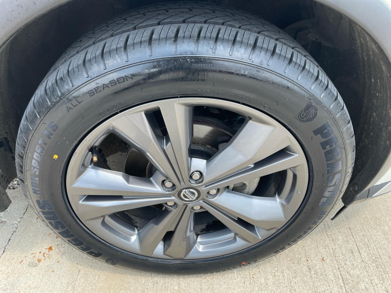 Nissan Murano FWD Platinum 2021