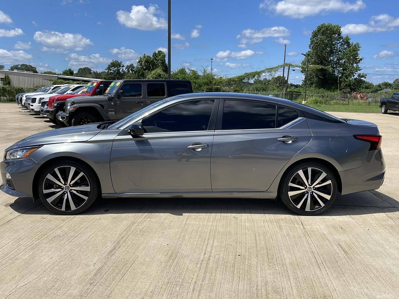 Nissan Altima 2.5 SR Sedan 2021