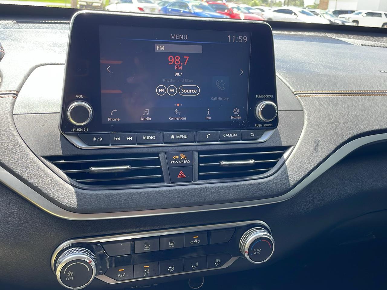 Nissan Altima 2.5 SR Sedan 2021