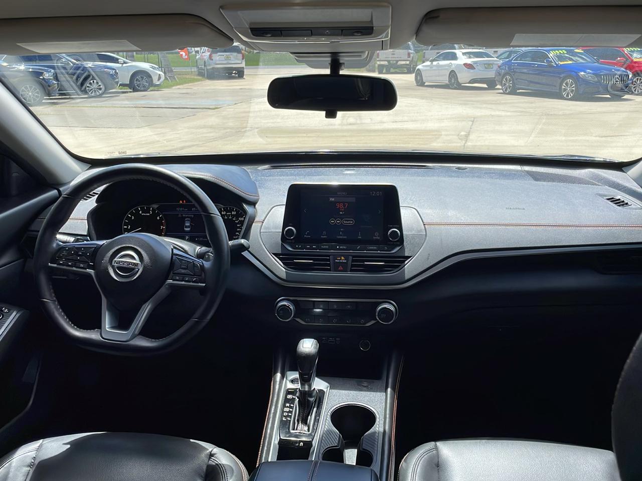 Nissan Altima 2.5 SR Sedan 2021