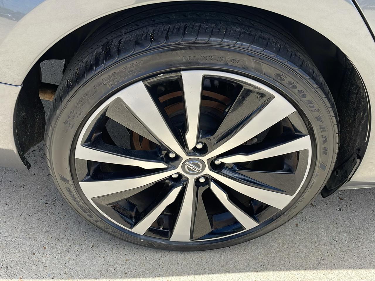 Nissan Altima 2.5 SR Sedan 2021