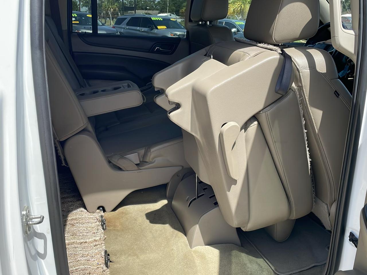 Chevrolet Suburban 2WD 4dr 1500 LT 2018