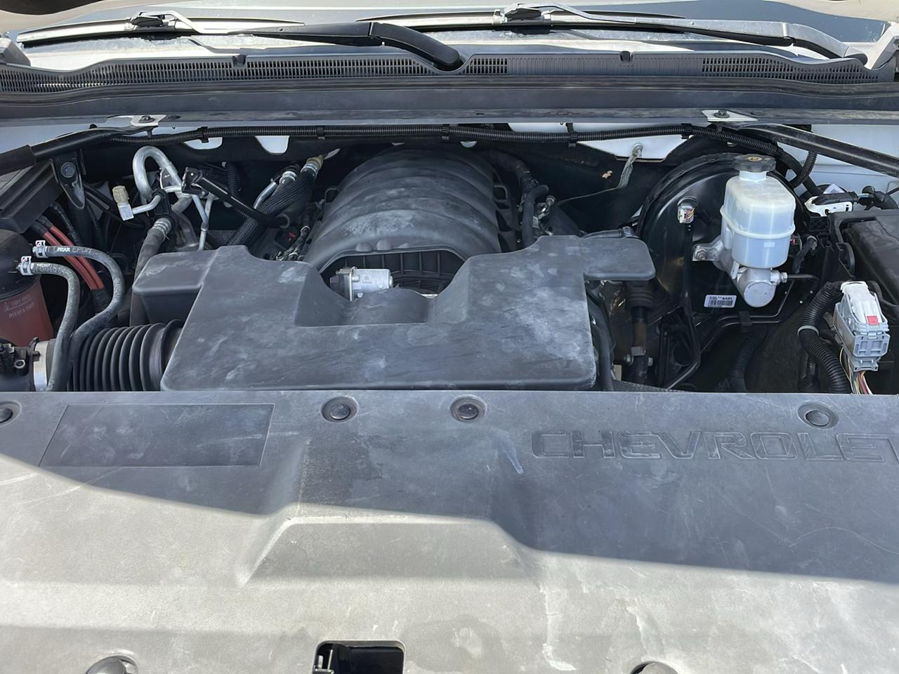 Chevrolet Suburban 2WD 4dr 1500 LT 2018