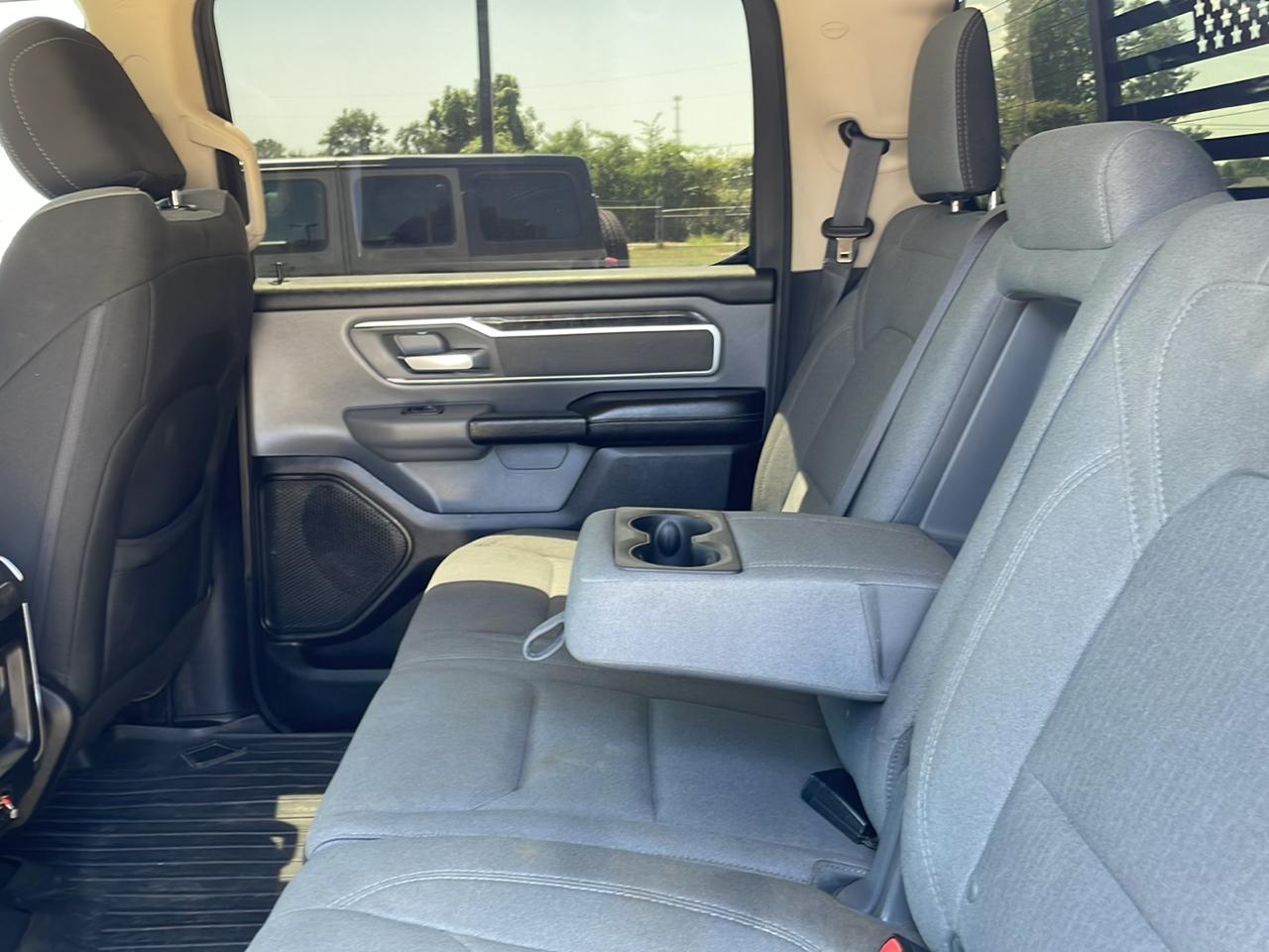 RAM 1500 Big Horn/Lone Star 4x4 Crew Cab 5'7" Box 2019