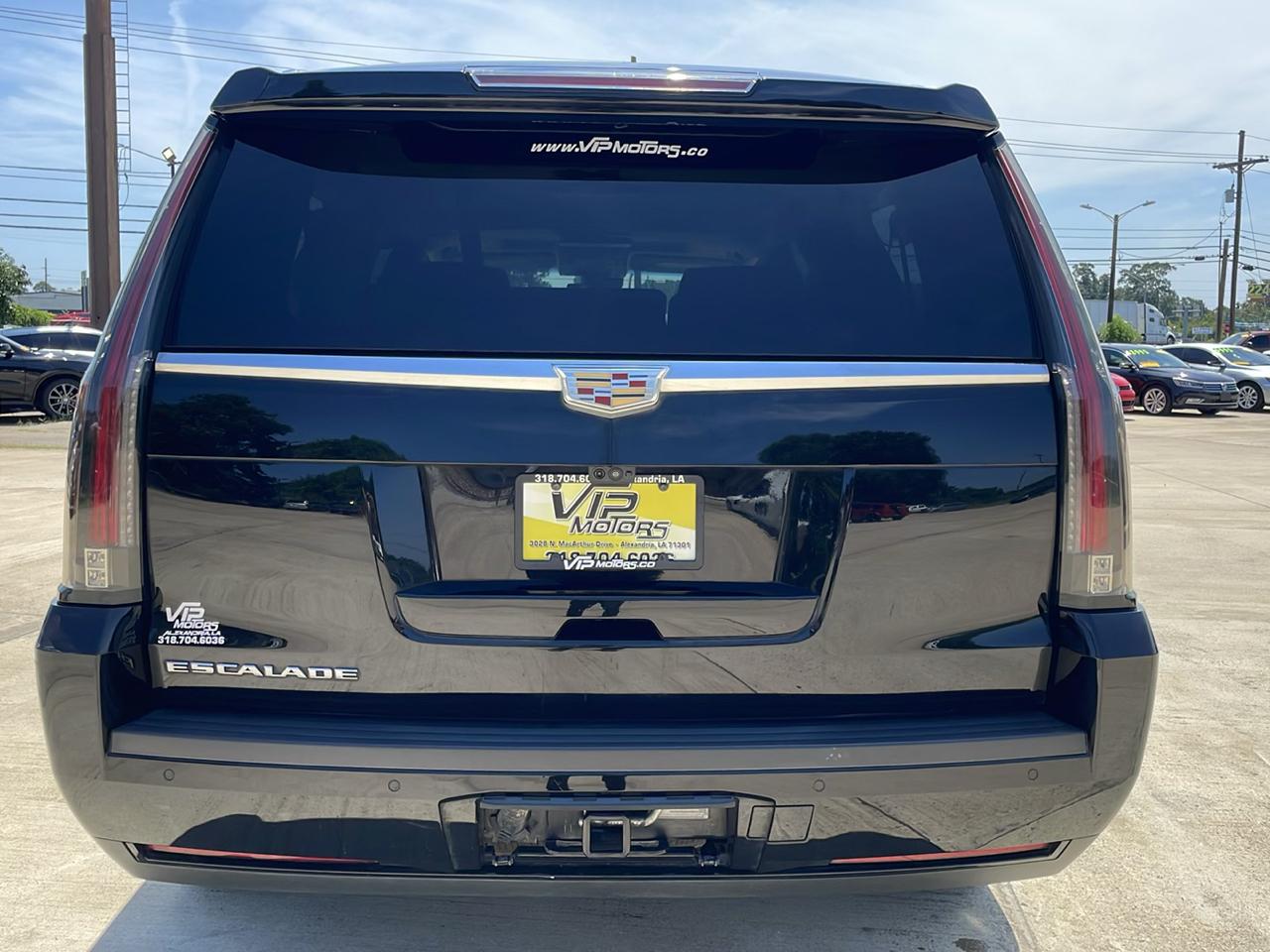 Cadillac Escalade ESV 4WD 4dr Luxury 2020