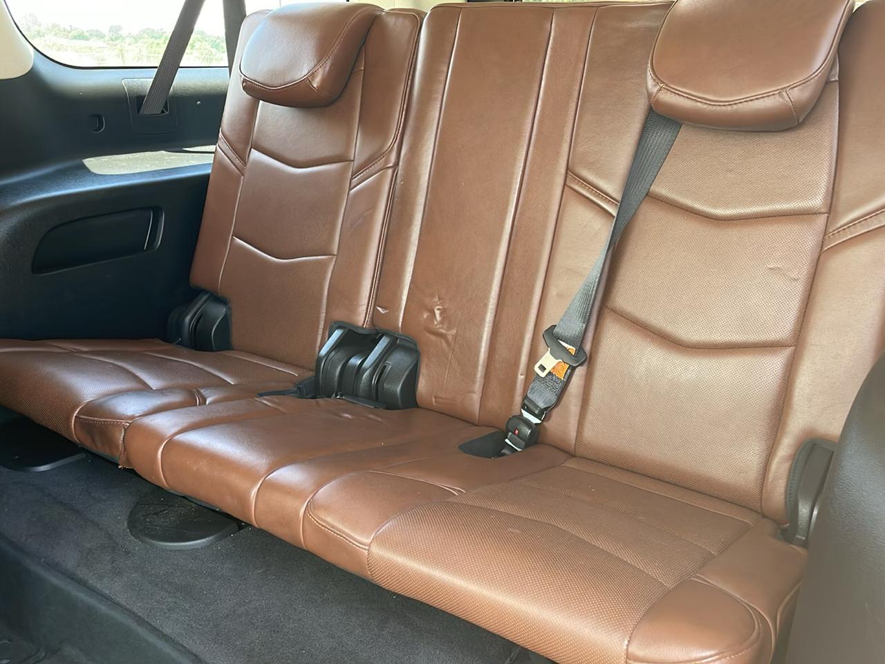 Cadillac Escalade ESV 4WD 4dr Luxury 2020