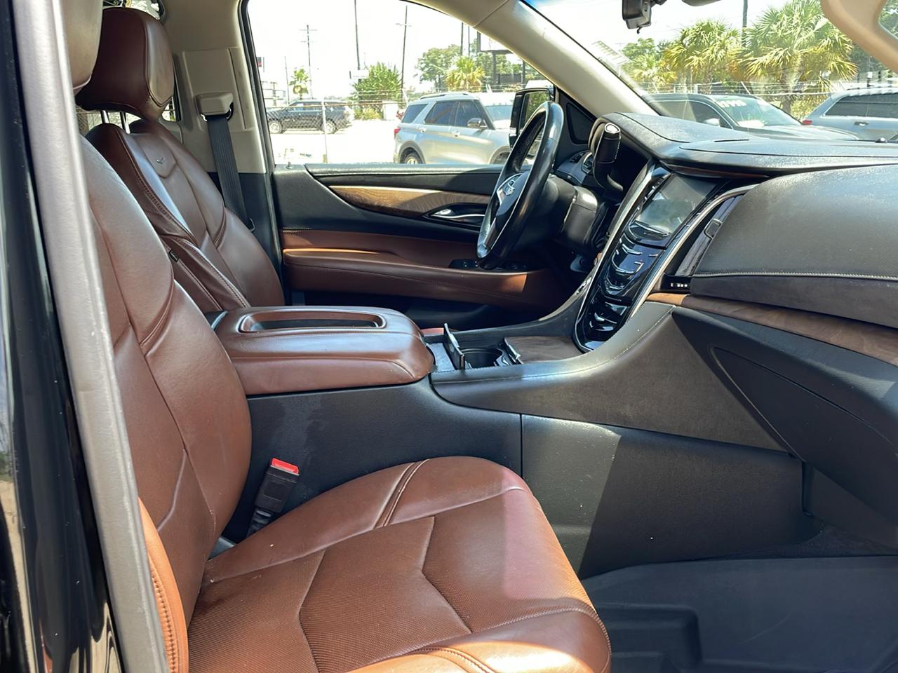 Cadillac Escalade ESV 4WD 4dr Luxury 2020