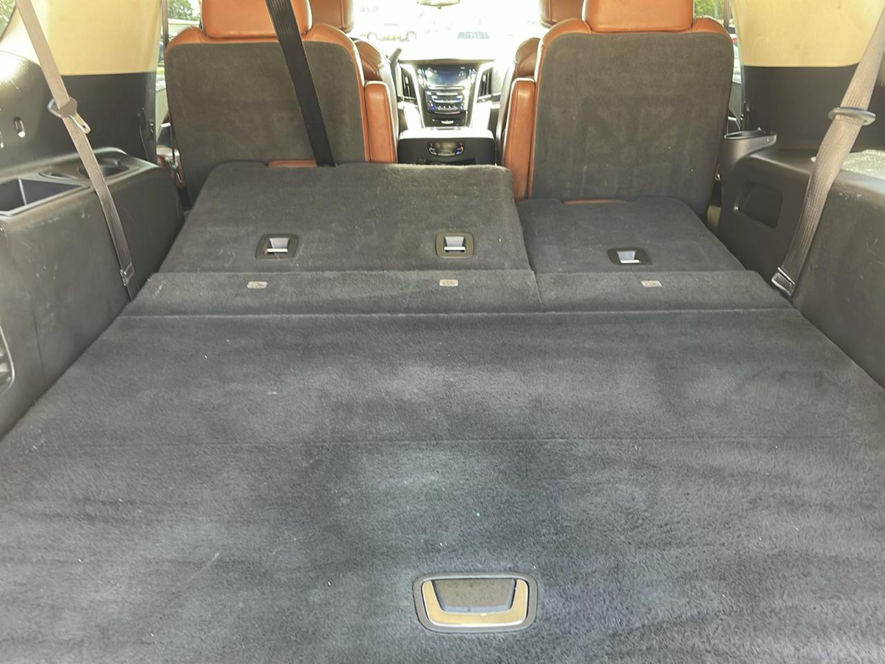Cadillac Escalade ESV 4WD 4dr Luxury 2020