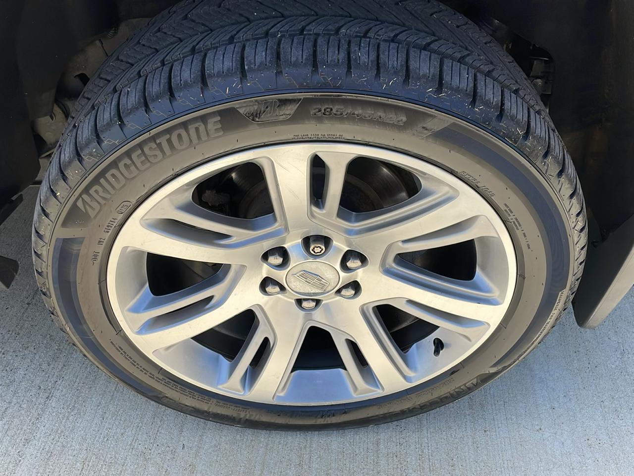 Cadillac Escalade ESV 4WD 4dr Luxury 2020