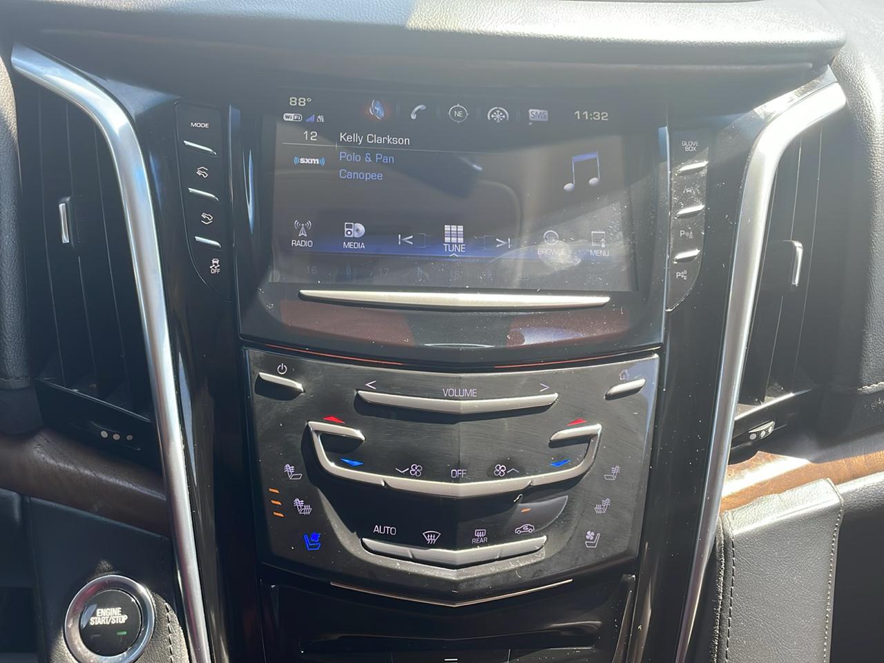 Cadillac Escalade ESV 4WD 4dr Luxury 2020