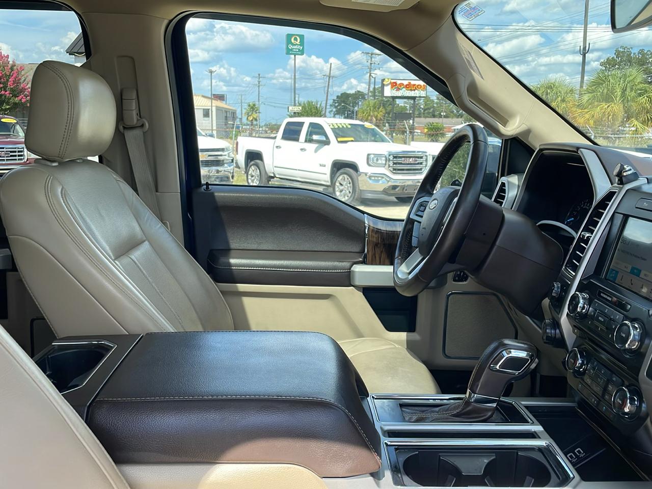 Ford F-150 Lariat 2WD SuperCrew 5.5' Box 2018